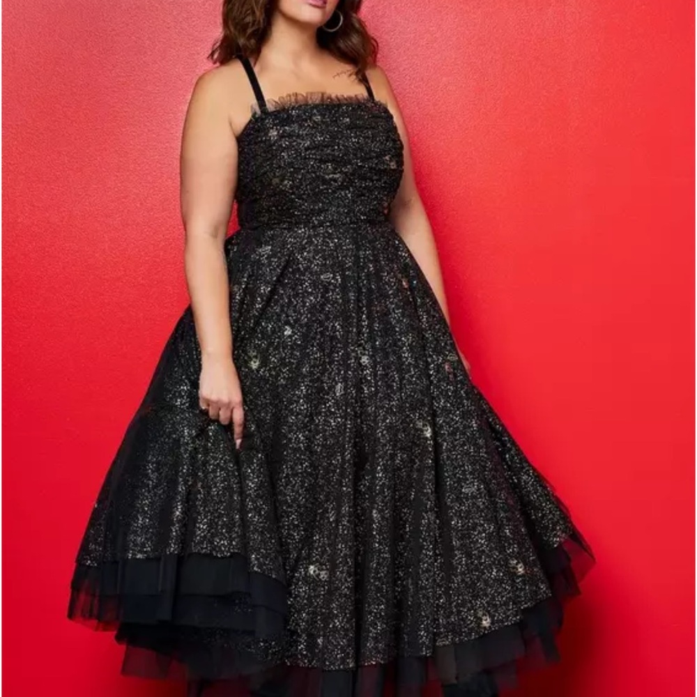 Torrid Black Fit and Flare Spaghetti Strap /Strapless Dress ,